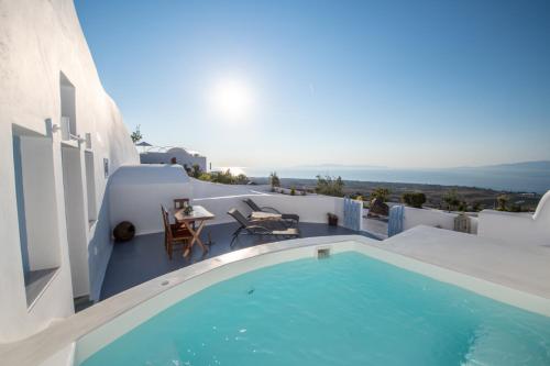 Sun Angelos Oia - Luxury Cave Suites