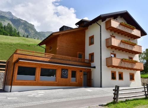 Maison Boutique Fior d'Alpe - Accommodation - Sappada