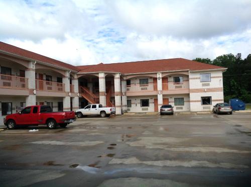 Executive Inn & Suites Shepherd