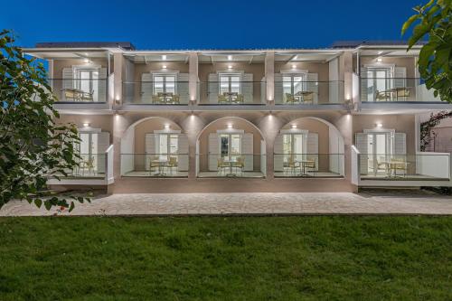 Breeze Luxury Rooms 4