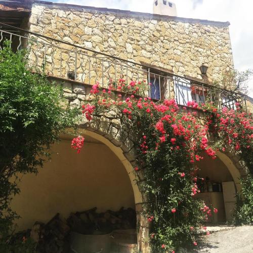 Lou Candelou – Grasse, CT