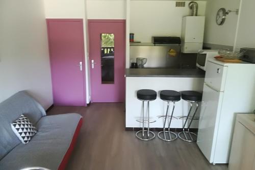 Appartement spacieux au calme et face à la pinède à 2 minutes de la plage - image 5