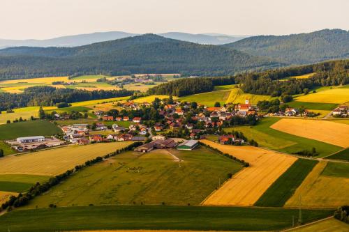 Pension & Reitschule Fuchsenhof