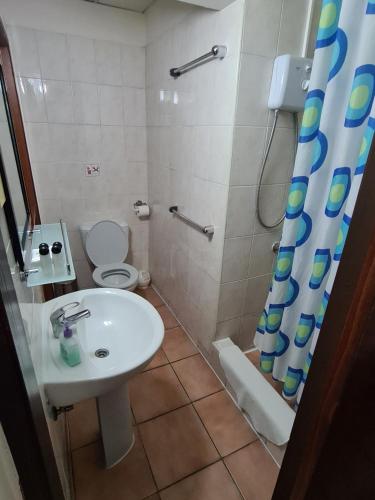 Metropole Hotel - image 4