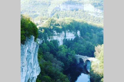 Maison D’Artiste, 5 mins from St Antonin Noble Val