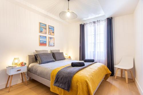JJ8 - MAGNIFIQUE 3PIECES, ENTIEREMENT RENOVE, CLIM, VIEUX-NICE, Nizza (Foto 4)