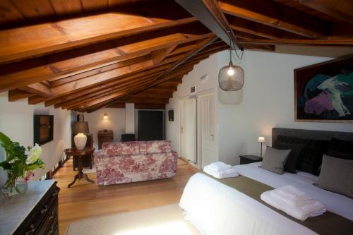 Casona de Indias in Borines