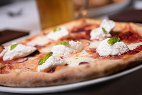 306780879 Hotel Osteria della Pista dal 1875