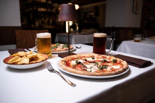 306781021 Hotel Osteria della Pista dal 1875