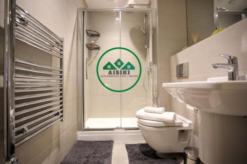 FW Haute Apartments at Queensbury - image 13