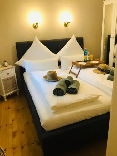 Ferienwohnung B im Ferienhaus Antika in Ratzeburg, Deutschland
