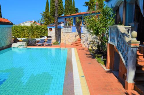 Villa Monterose