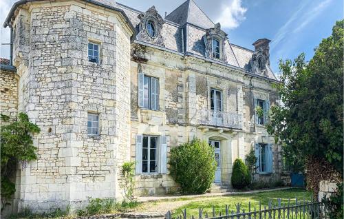 Holiday Home Mouterre-Silly cottage Mouterre-Silly
