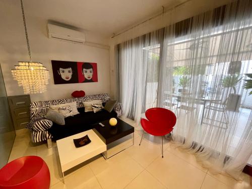  PUERTO BANUS Apartamento LEO in Marbella