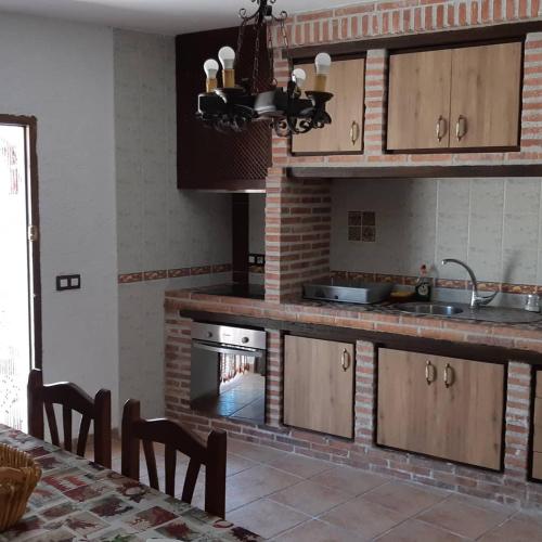 CASA CUEVA LOS HONORIOS in Kortes de Baza