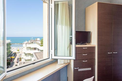 2 bedrooms, 2 beds