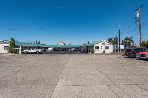 Sundowner Motel Sequim - main image