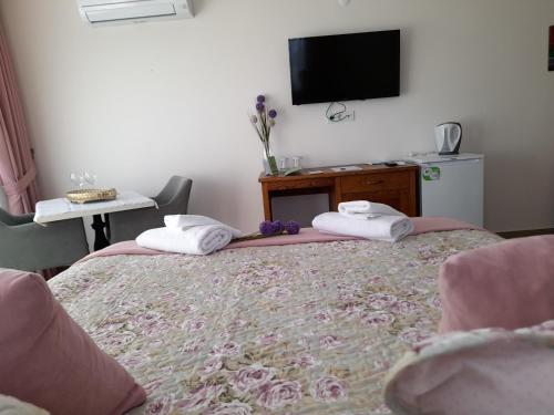 Infinity Ruby Hotel - image 12