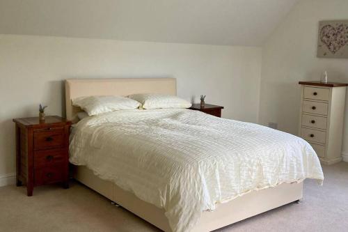 Doves Nest at the heart of The Wye Valley Walk gîte à louer Eaton Tregoz Camp Field