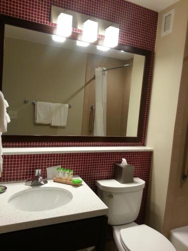 Photo - Best Western Plus Rancho Cordova Inn