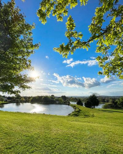 Southern County Resort, Galway