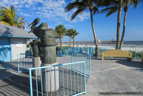 Estero Beach & Tennis 1002C by Kathy Nesbit Vacations