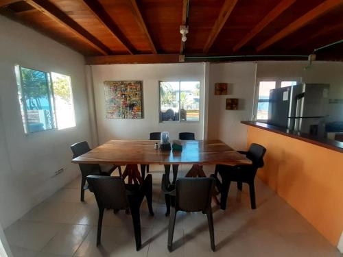 Cabaña frente al mar en moñitos córdoba