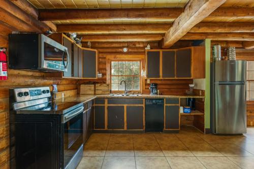 Mountain Trail Lodge Vacation Rental