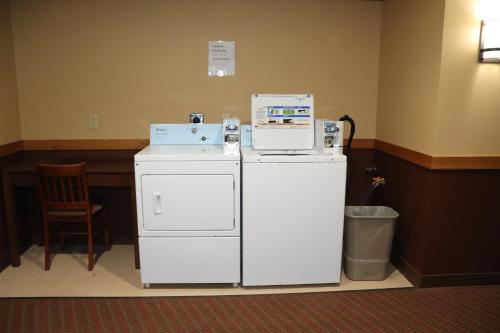 Prairie Inn Holmen La Crosse Area