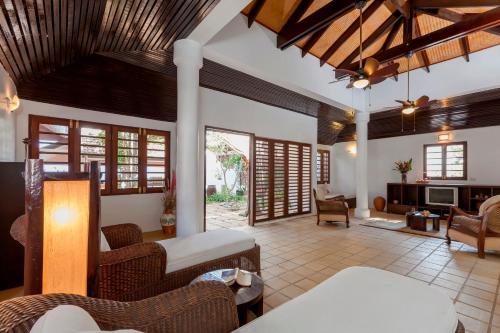 Baan Khunying - Secluded Phuket Beachfront Villa - SHA Certified