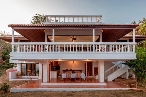 Baan Khunying - Secluded Phuket Beachfront Villa - SHA Certified