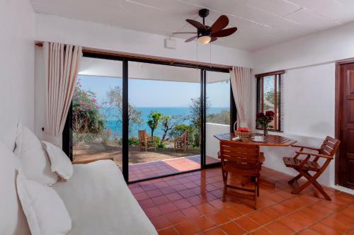 Baan Khunying - Secluded Phuket Beachfront Villa - SHA Certified