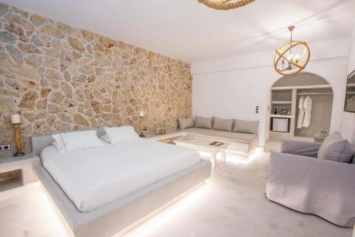 Paros Palace - main image
