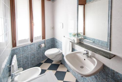 Two-Bedroom Apartment (4 Adults) image 1