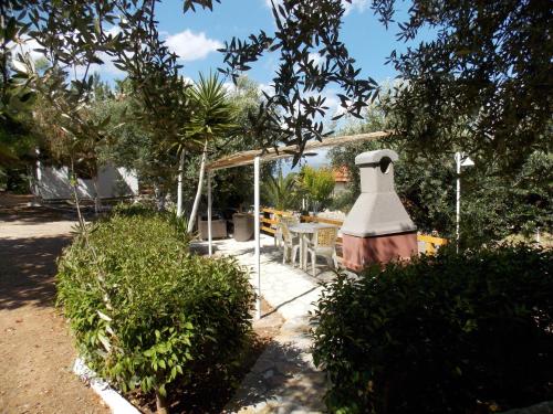Peter's Village - image 24