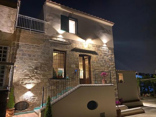 Casa Fifina Rooms - Accommodation - Sant'Egidio del Monte Albino