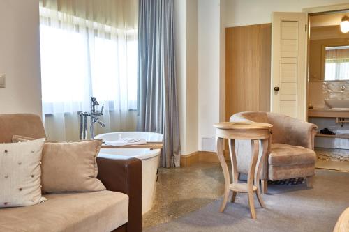 Crocus Gere Bor Hotel Resort & Wine Spa