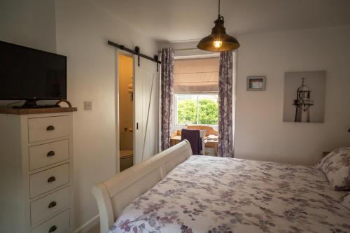 Stone's Throw Cottage Mevagissey, , Cornwall