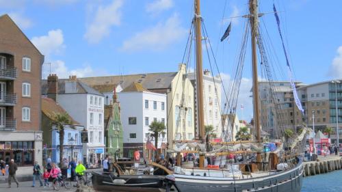 Oyster Cottage - 200 yds to harbour