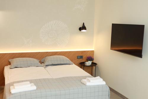 Deluxe Double Room image 5