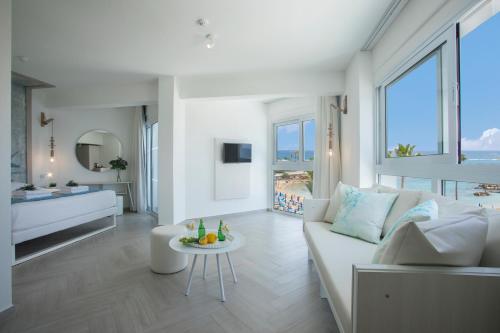 Infinity Blu - Designed for Adults - image 9