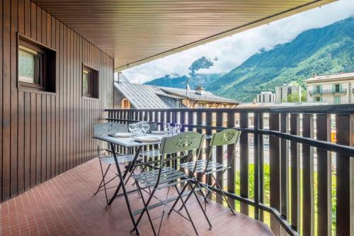 Apt Or Chalet Near The Slopes Chamonix Mont Blanc