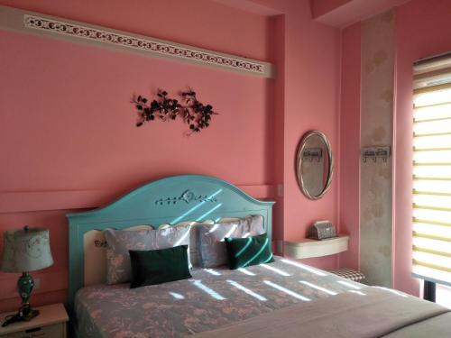 Teacher Cai Homeestay – Xiaoliuqiu, CA