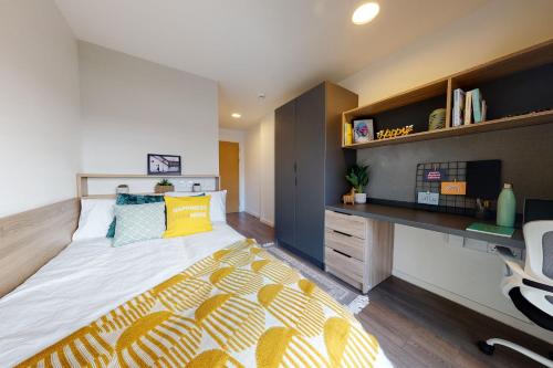 Student only studios in Glasgow