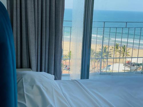 86 windermere self catering apartments in Marine Parade
