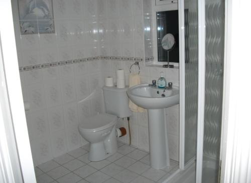 アーロン ベール B & B