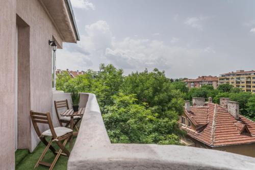 Central Flamingo 2BD Flat - Balcony & Fast WiFi by Flat Mаnager, Sofia (Foto 6)
