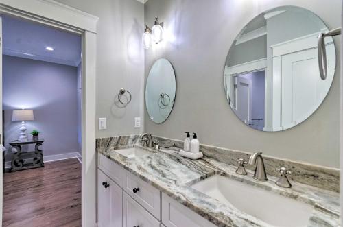 Getaway Off 30A with Golf Cart Walk to Beach! - image 10