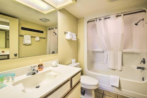 Oceanfront Myrtle Beach Resort Condo with Pool! - image 9