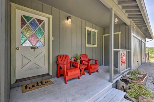 Cozy Irish Beach Cottage with Private Beach Access! photo 2